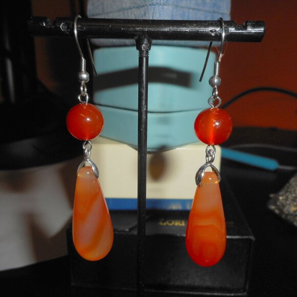 EARRINGS - 1 pair - dangle bead - fish hook ear wire - Picture 7 of 7